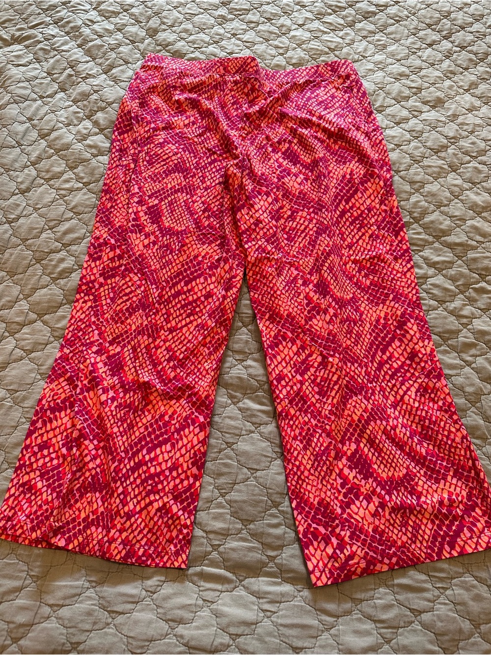 Pink Patterned Cropped Wide-Leg Pants